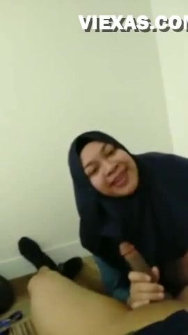 Melayu main buntut porn - Gadis Melayu Sex
